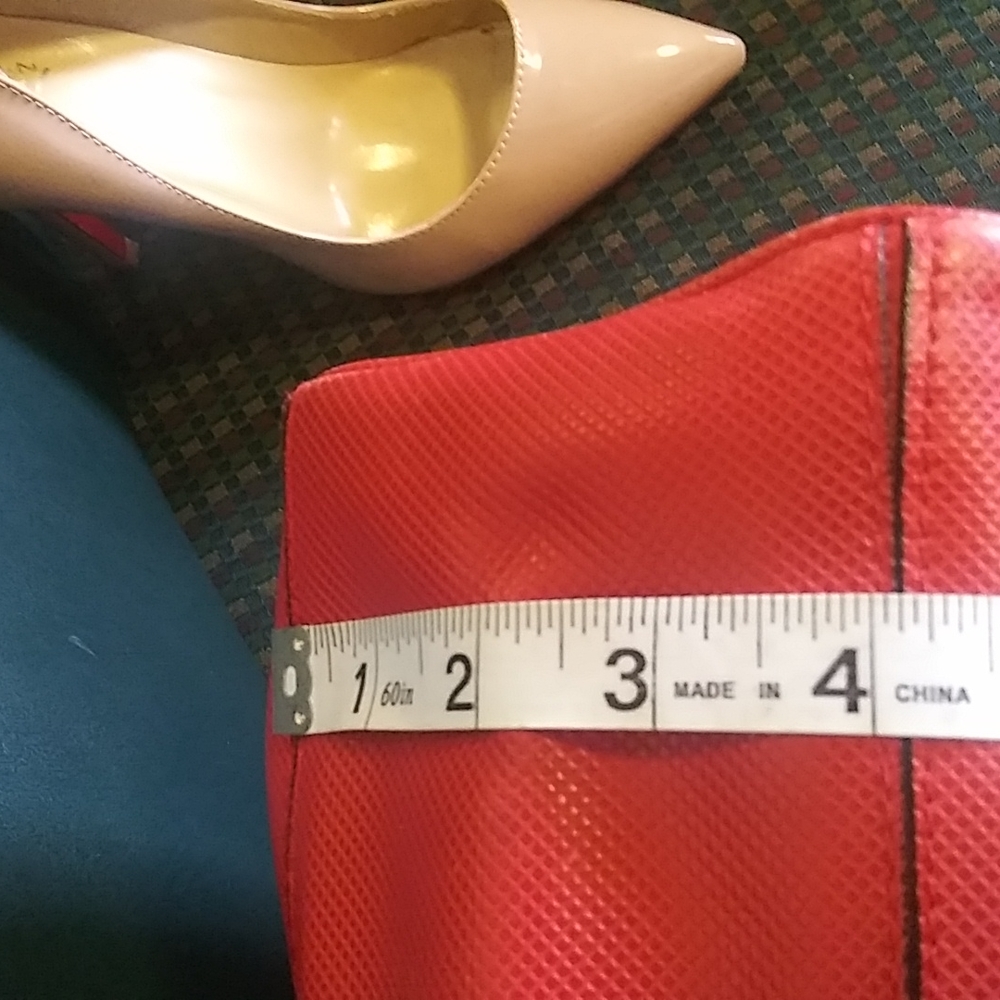 SOLD. 💕Bottega Veneta Red Leather Intrecciato Hobo Bag - Picture 10 of 15